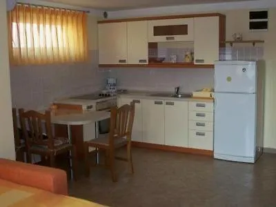 Ferienwohnung Mit Blick Auf Das Wasser Banjole